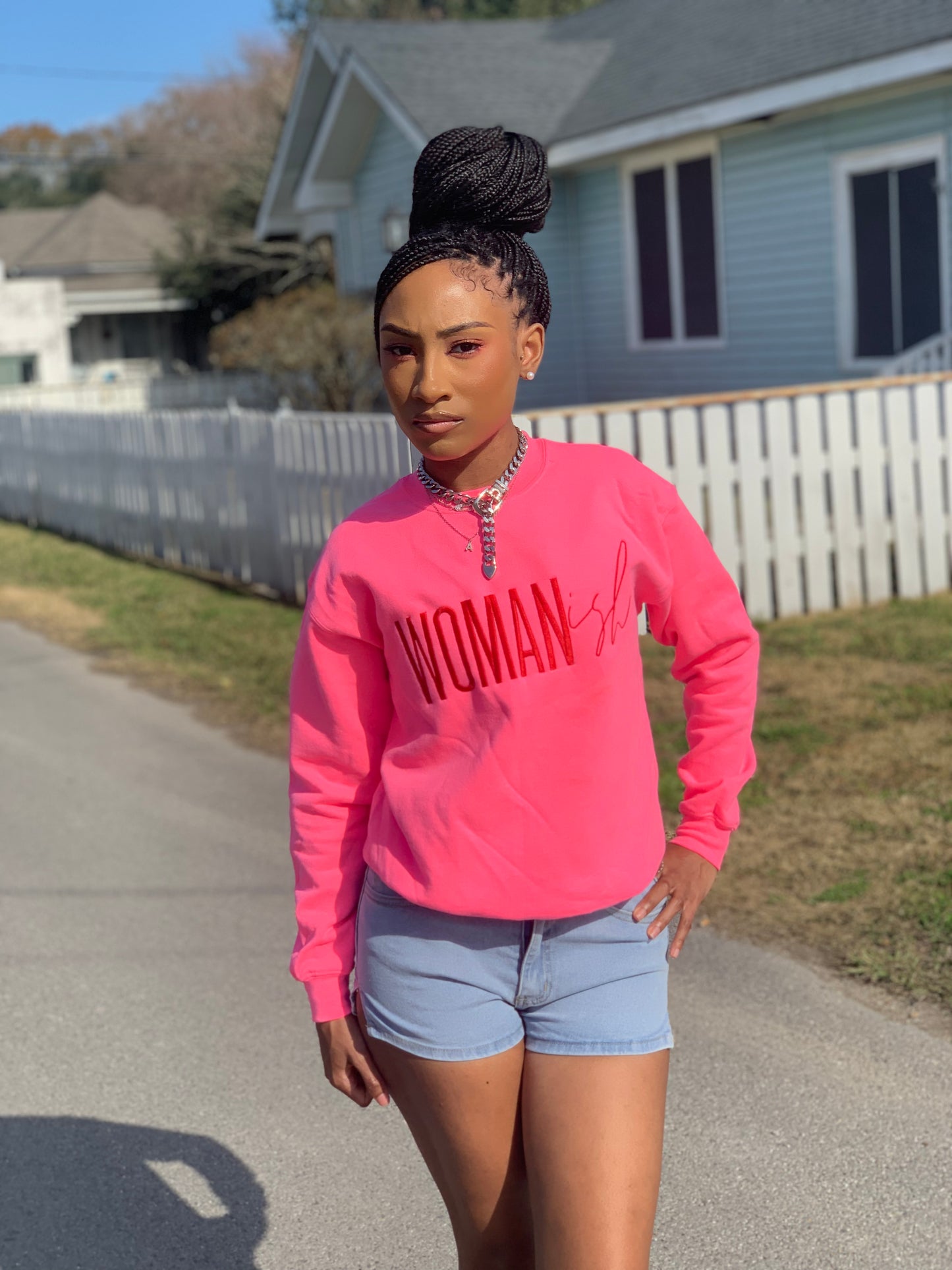 WOMANish.
